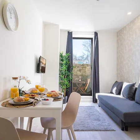 Host Wise - Central Private Flats - Terrace Porto Exterior foto