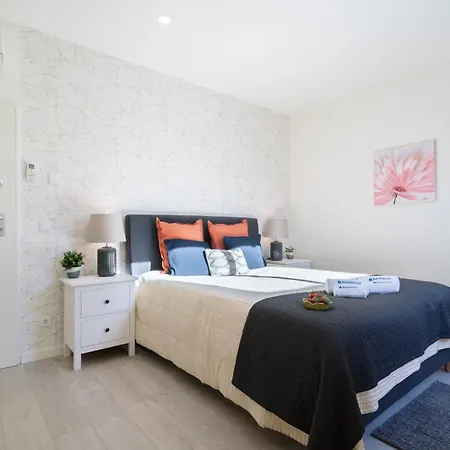 Host Wise - Central Private Flats - Terrace Porto Quarto foto